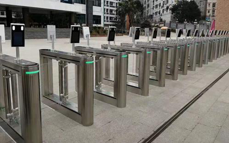 在日常使用中，如何進行智能通道閘機維護