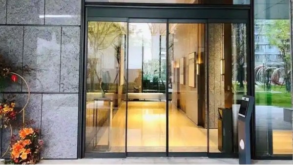 為何自動平移門保養常被忽視？揭開其被低估的真相