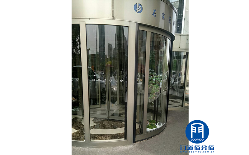 石家莊某大廈KBB自動兩翼旋轉門維修服務案例